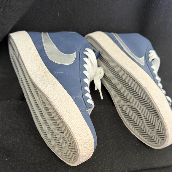 Nike Men's Blue High-Top Sneakers Size 10 - Picture 7 of 10